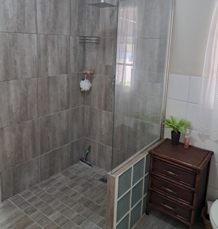 9 Bedroom Property for Sale in Walmer Eastern Cape